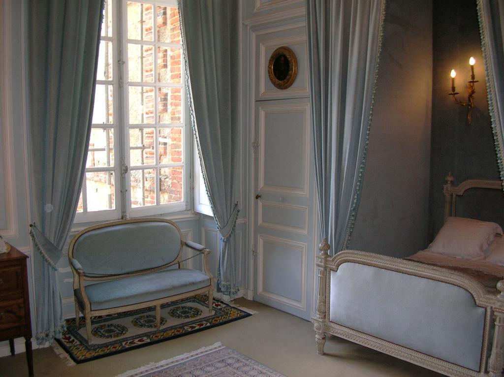 Chateau De Fleury La Foret Bed & Breakfast Igoville Luaran gambar